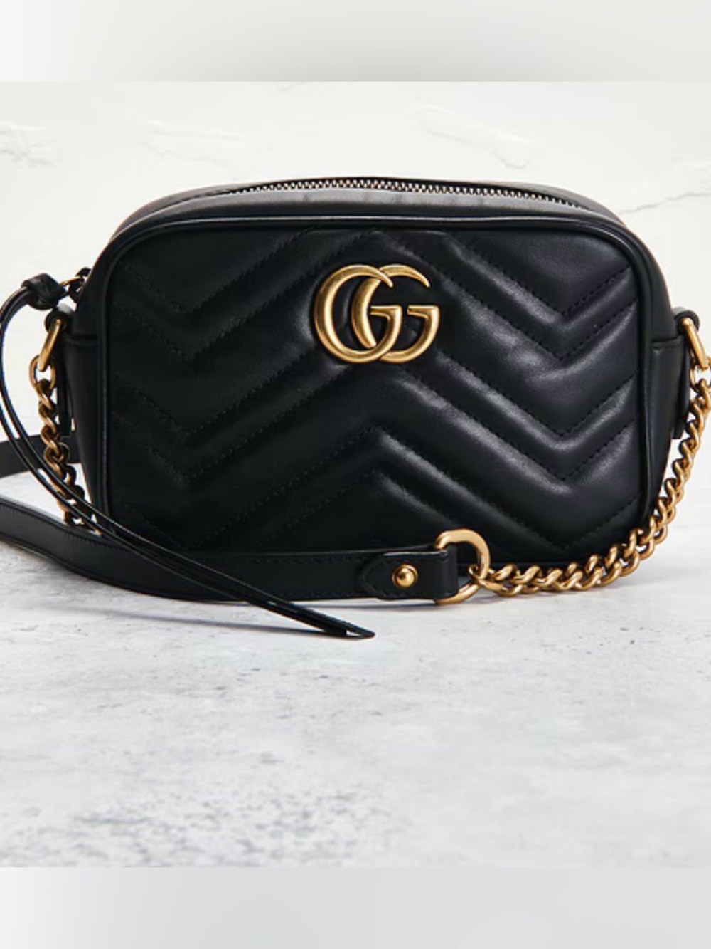 Gucci Mini GG Marmont Shoulder Bag in Black